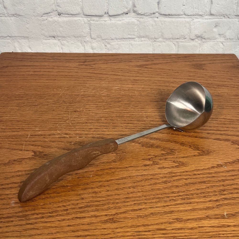 Cutco No 15 Soup Ladle Classic Brown Swirl Composite Stainless Steel USA